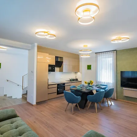 Apartament Aurea