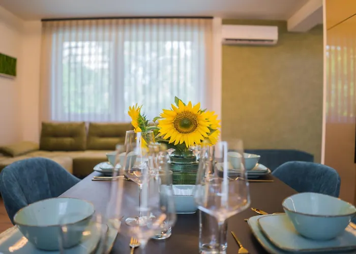 Aurea דירה שיופוק